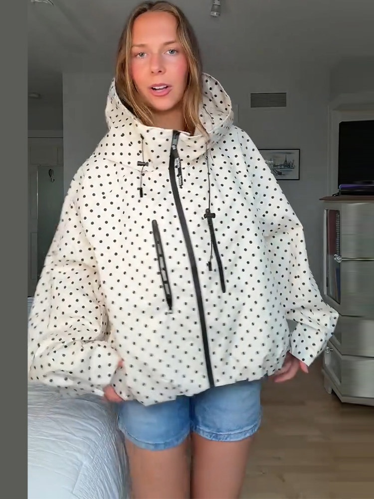 Puantiyeli Kapüşonlu Kadın Cek - Down Jacket Packable incelemesi ve fiyatı