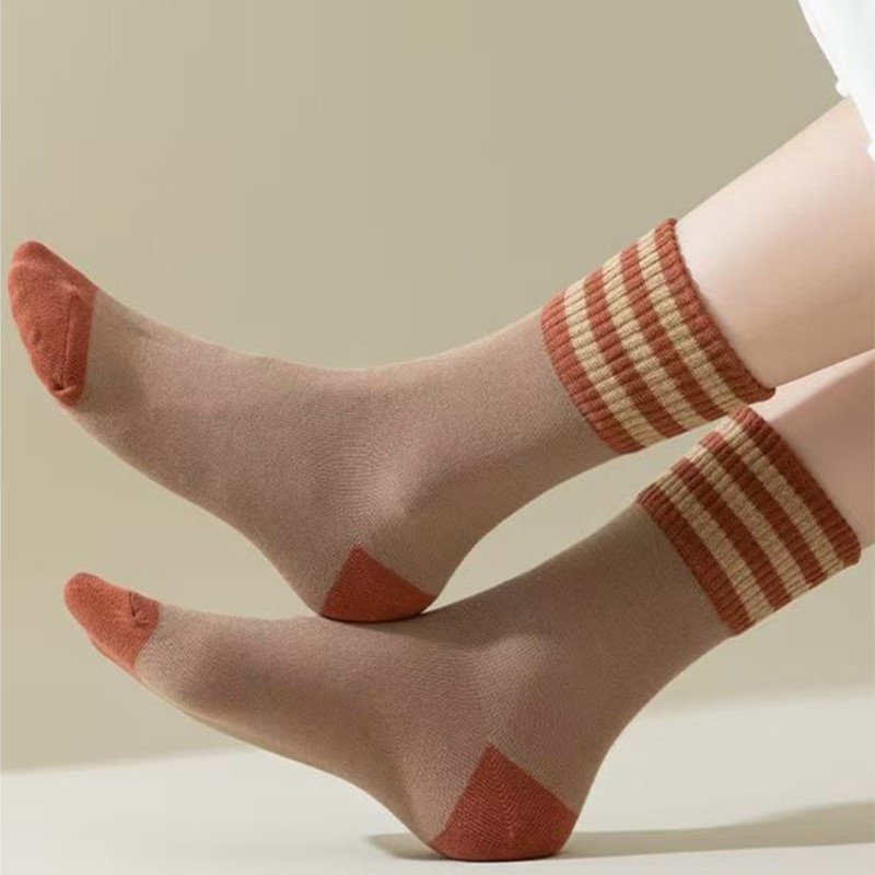 Kalın kadın orta tüp çorap kış - Thermal Sock Wool incelemesi ve fiyatı